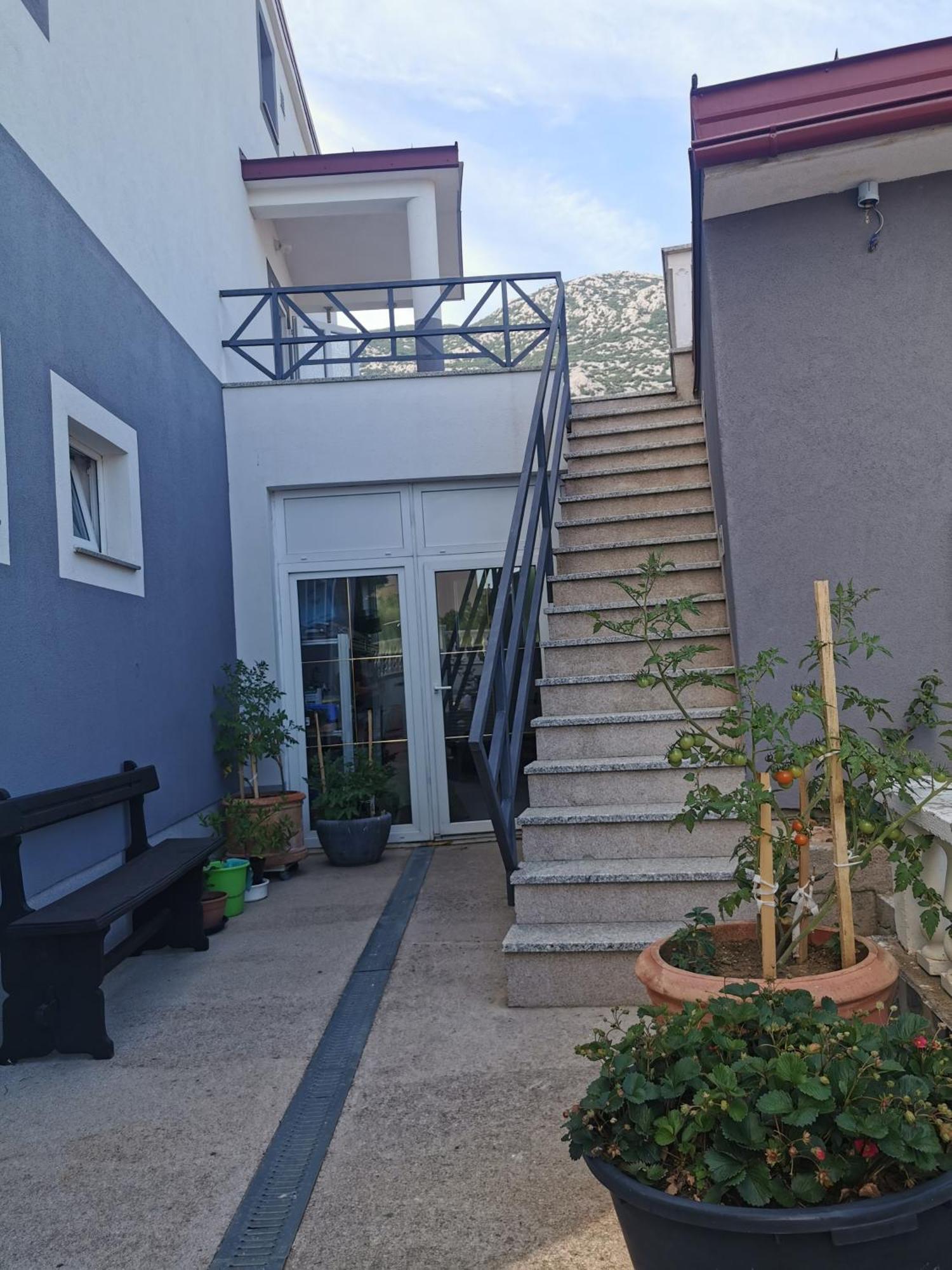 Apartmani Gabi Cesarica Exterior foto