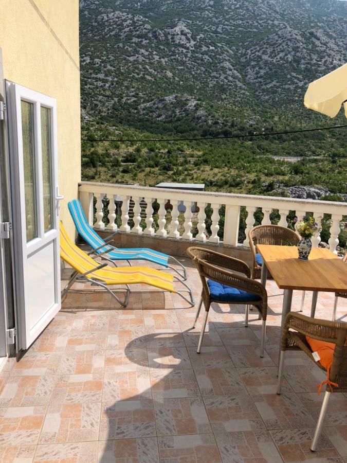 Apartmani Gabi Cesarica Exterior foto